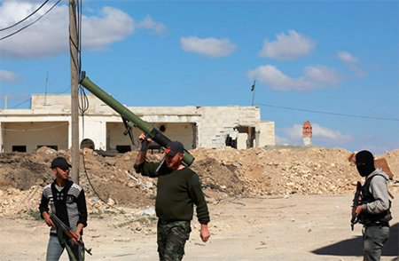 El EIIL se hace con el control del paso fronterizo de Bukamal